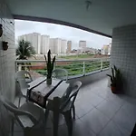 Lindo apart na Praia do Futuro com 2 suítes